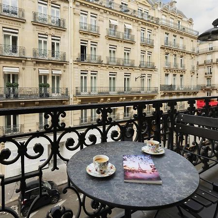 Vestay Montaigne Paris Extérieur photo