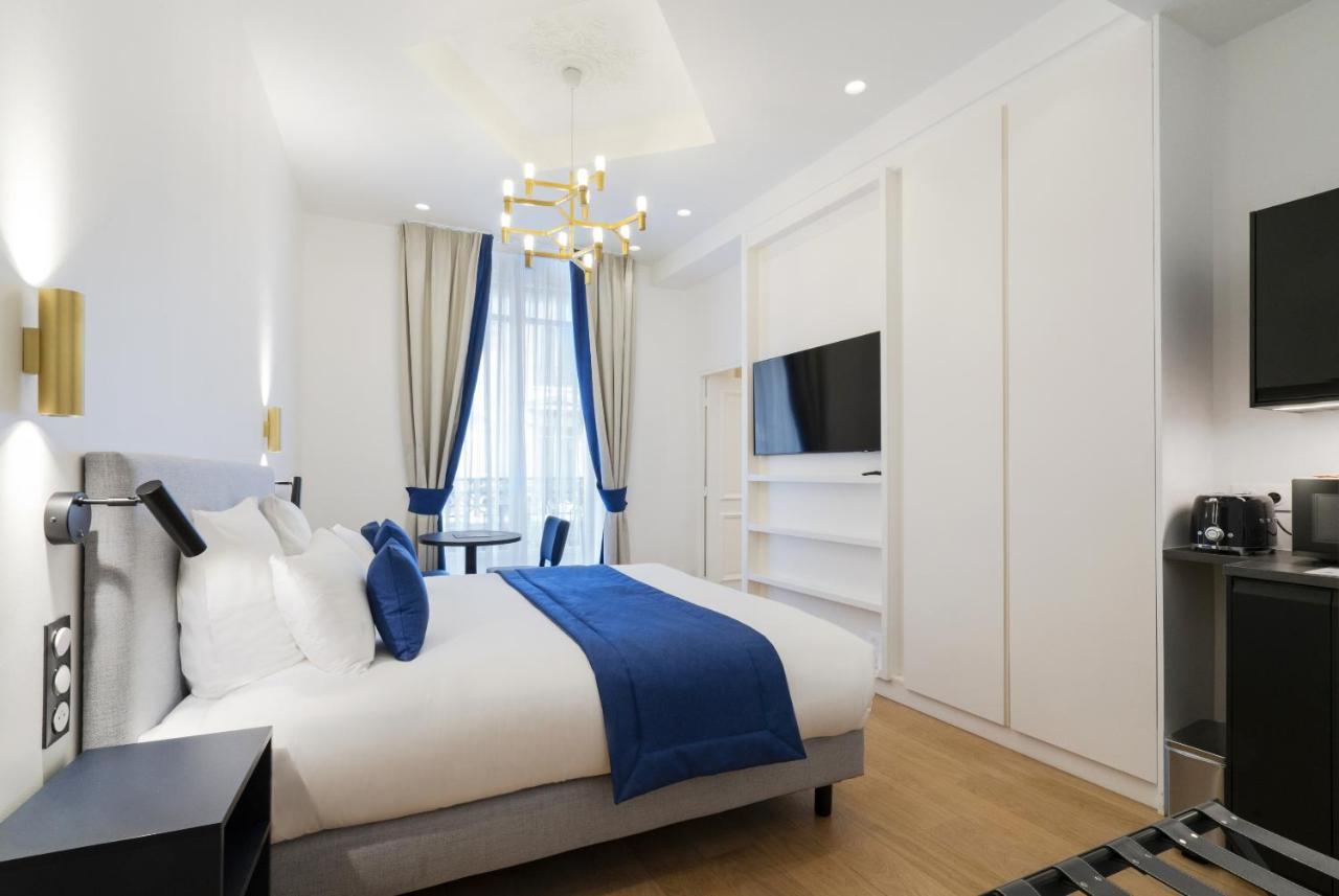 Vestay Montaigne Paris Extérieur photo